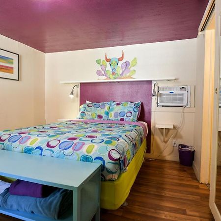Lodge 5 - Downtown Location. Studio With Shared Hot Tub. Minutes To Arches N.P. モアブ エクステリア 写真