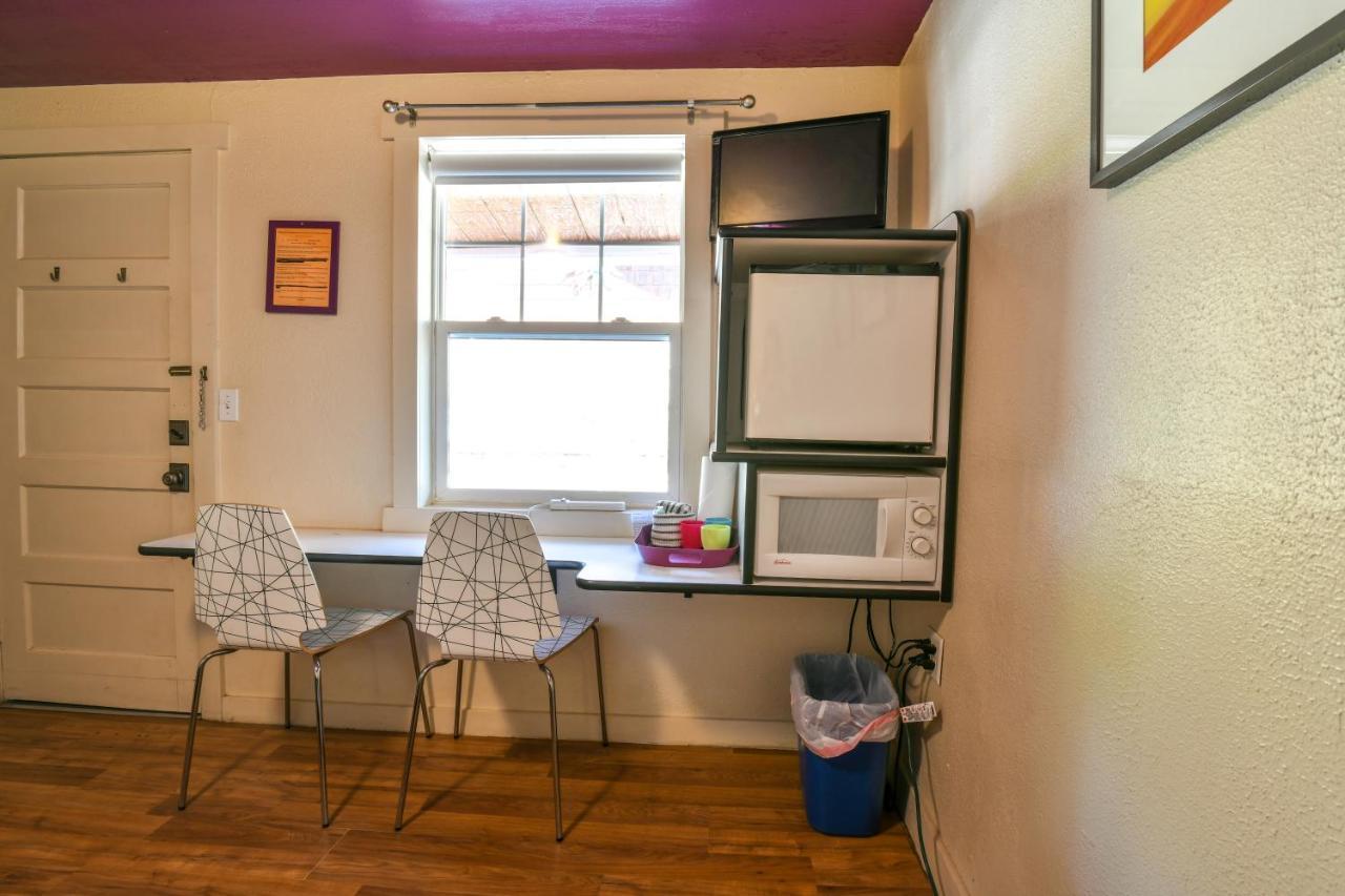 Lodge 5 - Downtown Location. Studio With Shared Hot Tub. Minutes To Arches N.P. モアブ エクステリア 写真