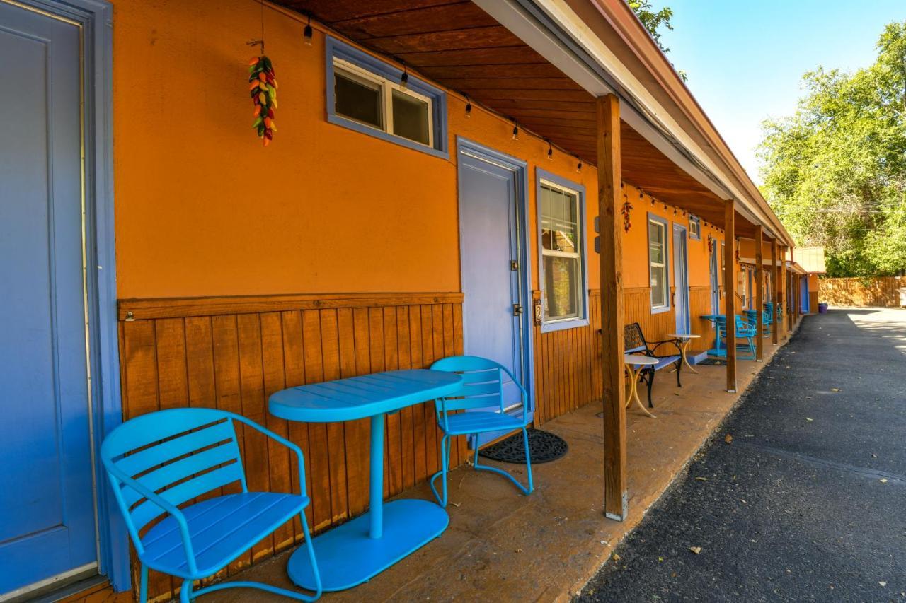 Lodge 5 - Downtown Location. Studio With Shared Hot Tub. Minutes To Arches N.P. モアブ エクステリア 写真